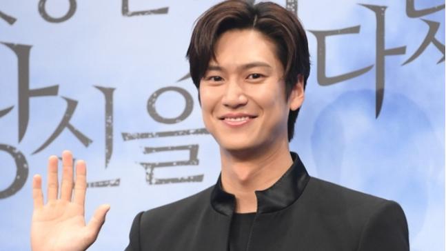 【新闻】等待3年公益兵后免除兵役…罗人友正式成为“自由身”