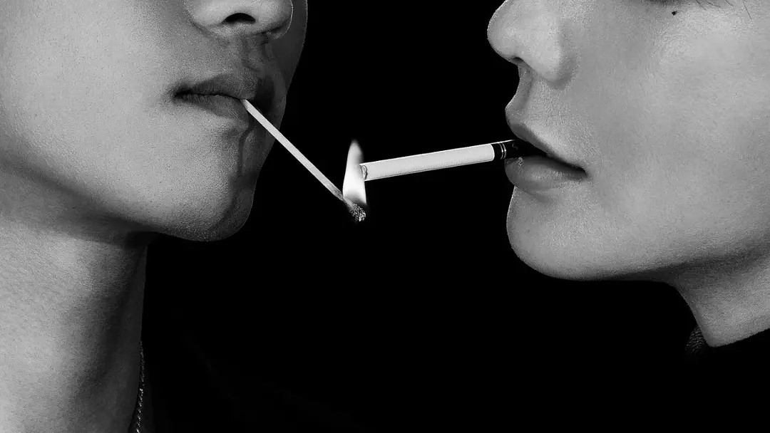 《吾岸》开播:泰式强制爱恋,霸总与精英的救赎纠缠